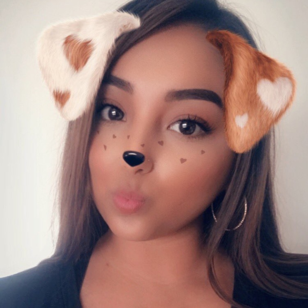 Meet your Posher, Angela